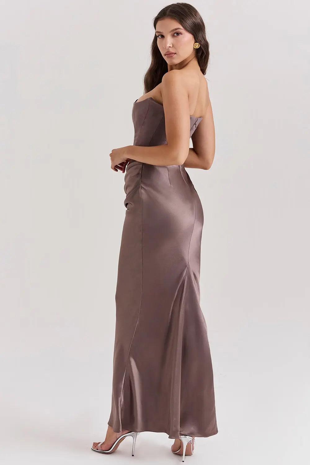 Annelies | Strapless korset jurk met elegante afwerking