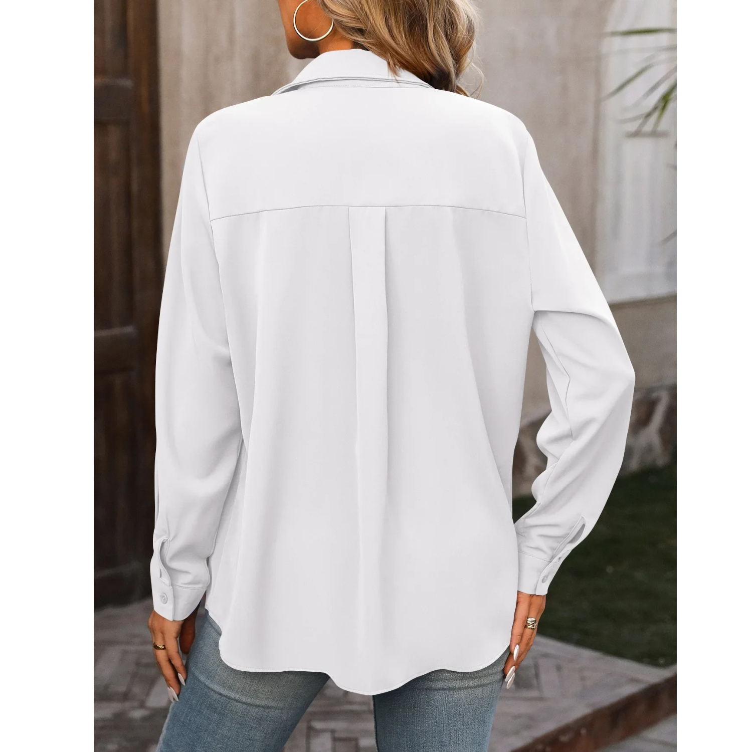 Eenvoudig fleece damesshirt met lange mouwen en omslagkraag