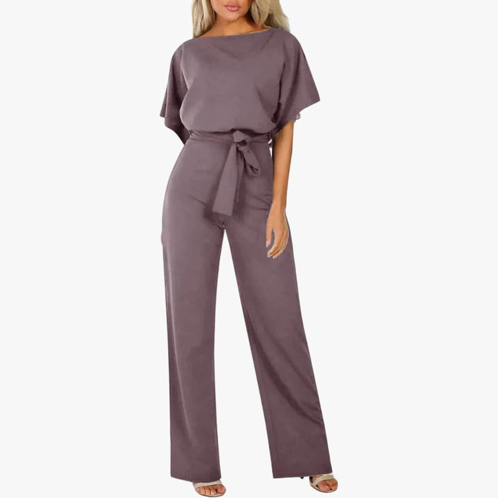 Minimalistische dames jumpsuit – Een flatterend eendelig kledingstuk voor dag en nacht