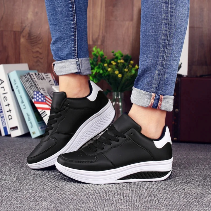 Sport stijl zwart leer comfortabele orthopedische dames sneakers